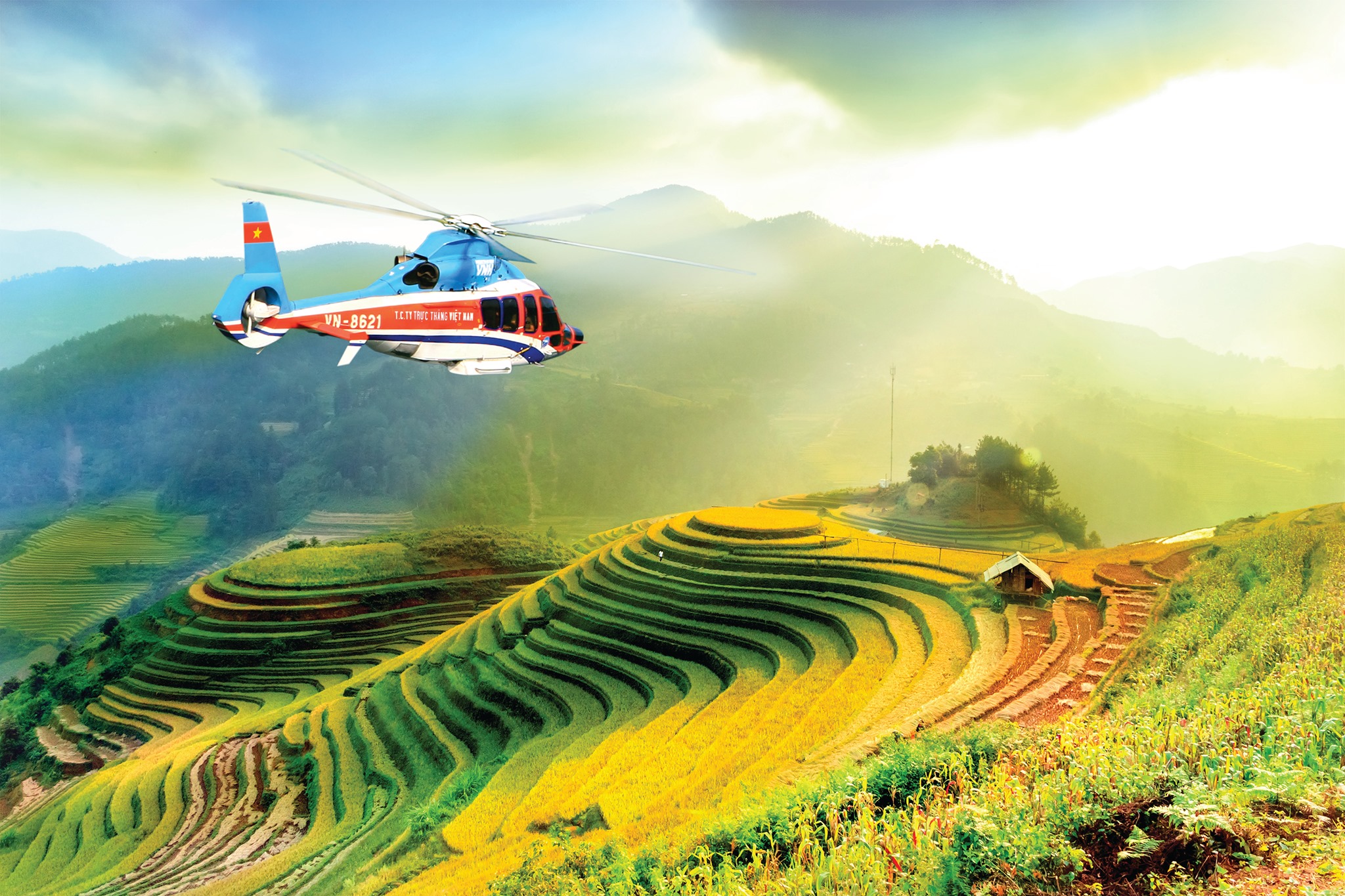 Tour trực thăng khám phá Mù Cang Chải mùa lúa chín