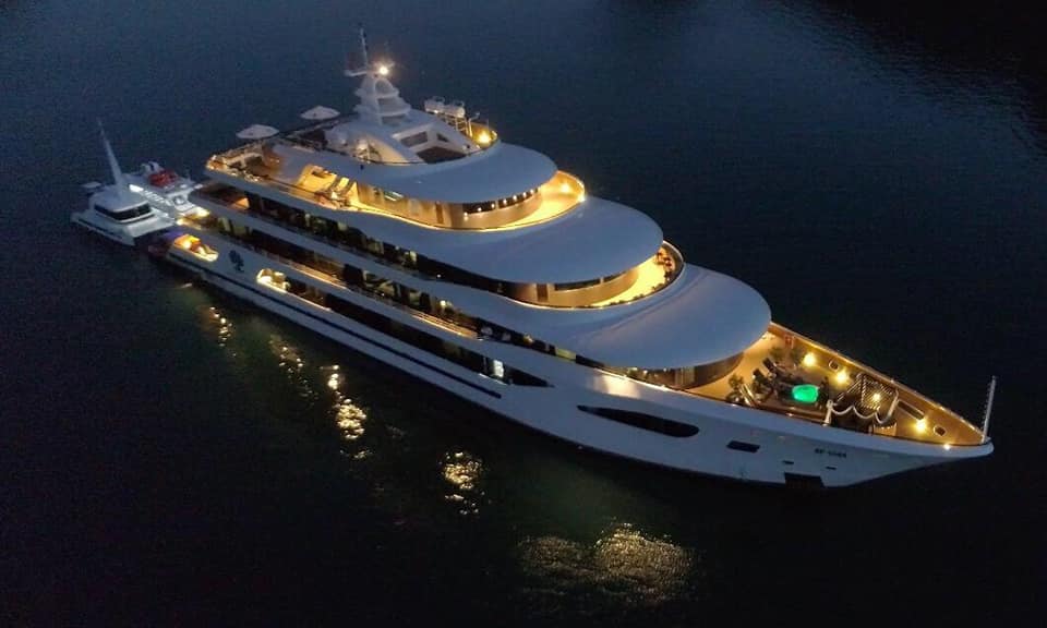 Du Thuyền Scarlet Pearl Lan Hạ 2 ngày 1 đêm